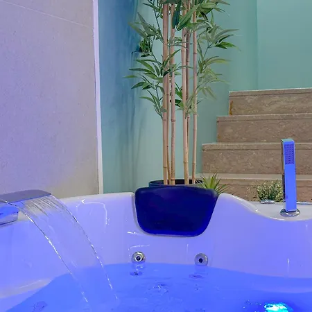 Banfi Luxury - Sauna & Jacuzzi * Mediolan