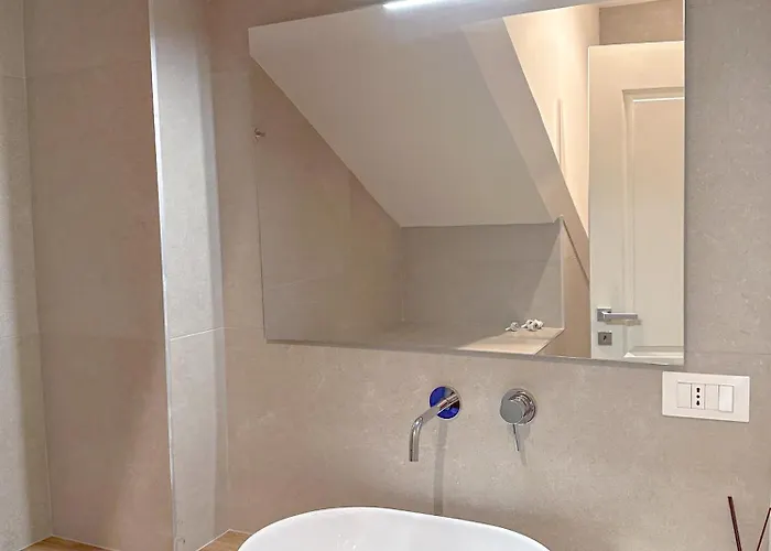 Banfi Luxury - Sauna Jacuzzi Privati Apartment Mailand