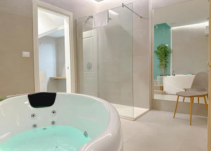 Banfi Luxury - Sauna Jacuzzi Privati Apartment Mailand